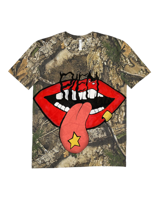 PIEM Female camp camo "Bright Taste" short sleeve graphic t's